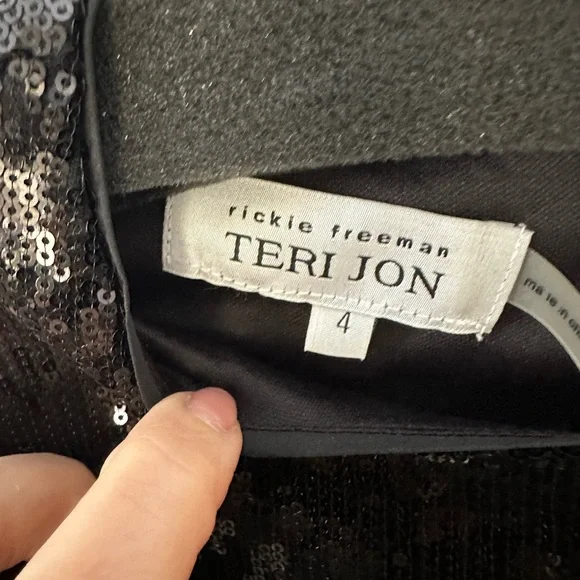 NWT Teri Jon by Rickie Freeman Sequin Short Dress - Picture 2 of 3